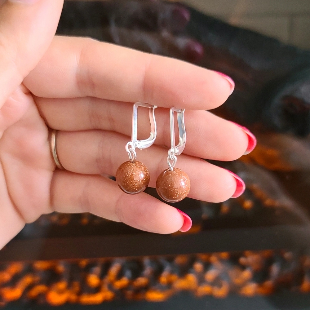 Goldstone beaded earrings ✨